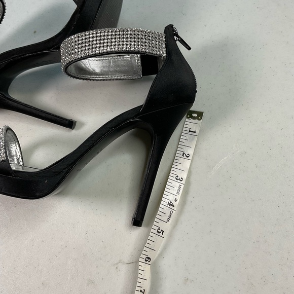 Party sparkle bling Nina Elegant Black and Silver sparkle Women's Heels - Picture 4 of 7